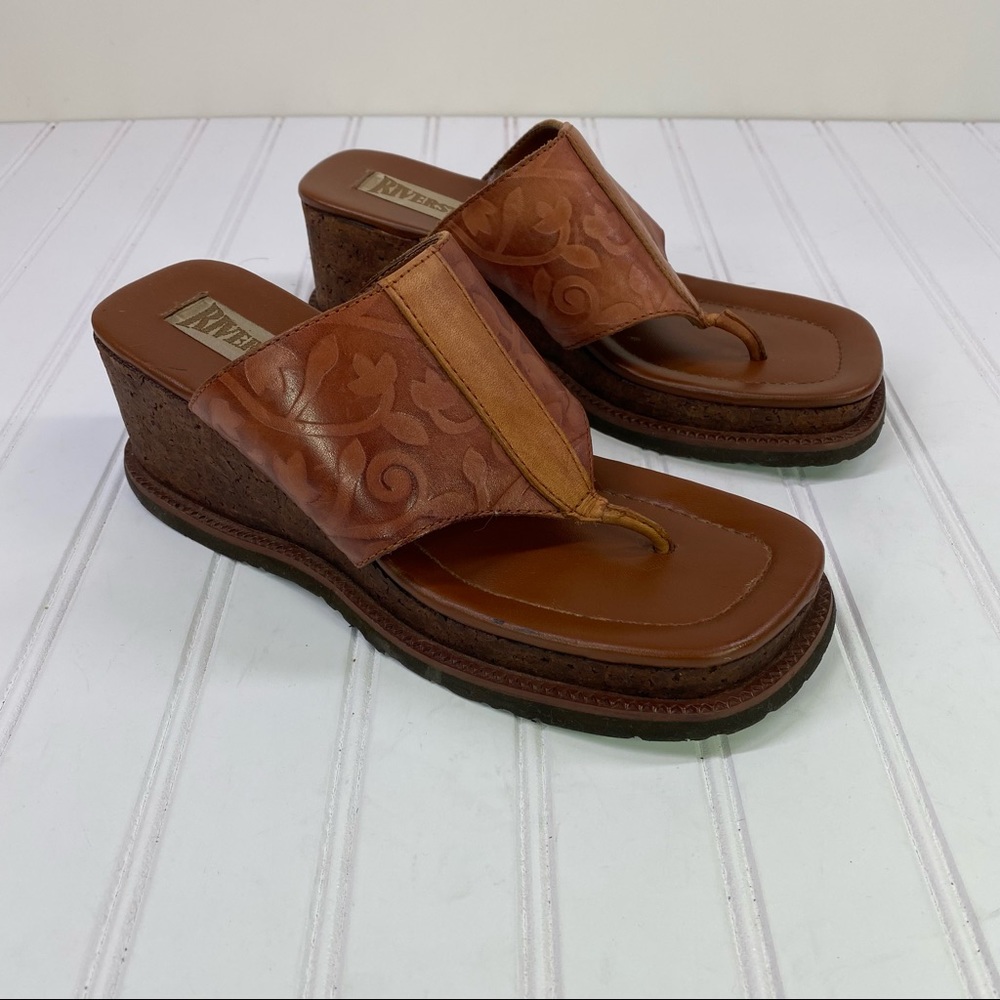 Riverstone Y2K  90’s brown leather platform thong sandals